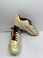 BIRCOS Strike Football Boots