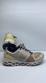On CloudSwift Mesh Running Shoes - Image 2