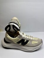 New Balance Grey & Cream Lifestyle Sneakers - Image 4