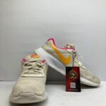 Nike Beige Running Shoes – Yellow Swoosh | Lightweight Sneakers